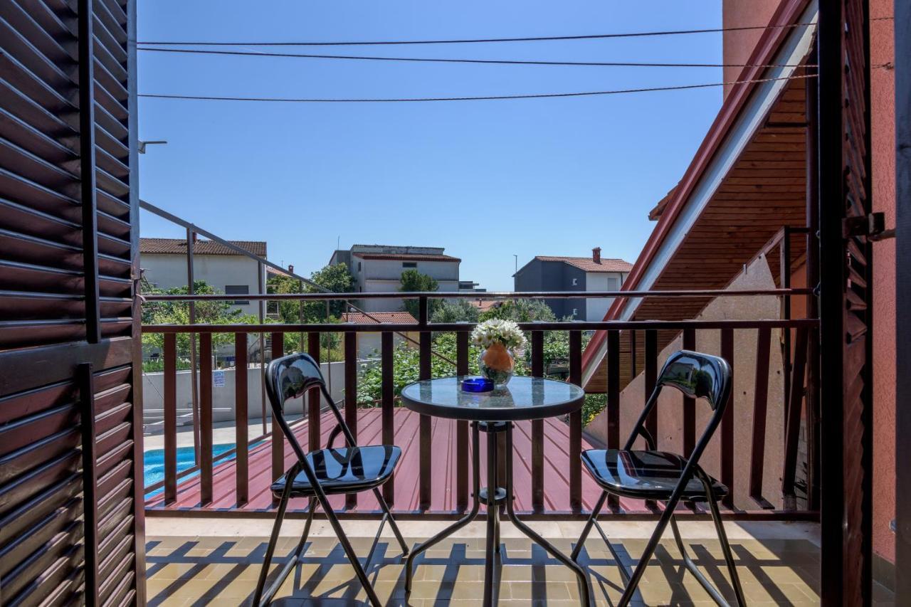 Apartments With A Parking Space Pula - 16053 Ngoại thất bức ảnh